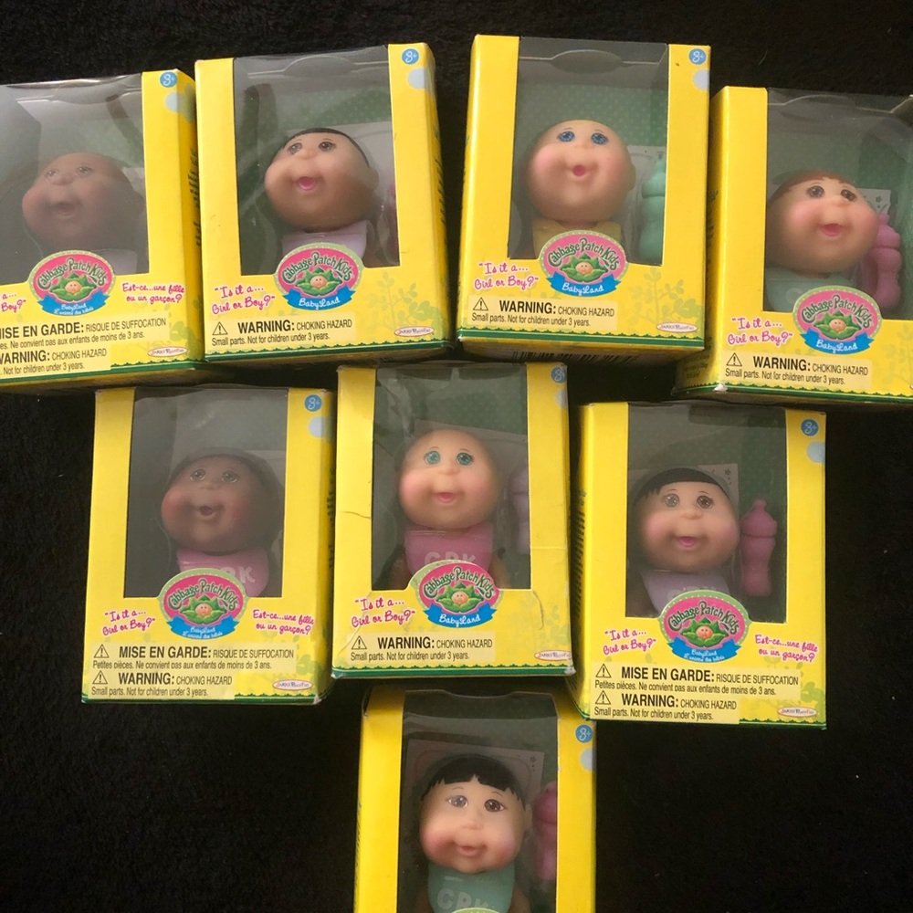 Cabbage patch babyland collection